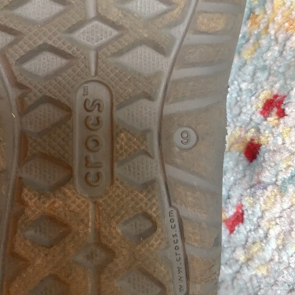 Crocs sandals, toddler size 9. EUC. - Picture 4 of 4